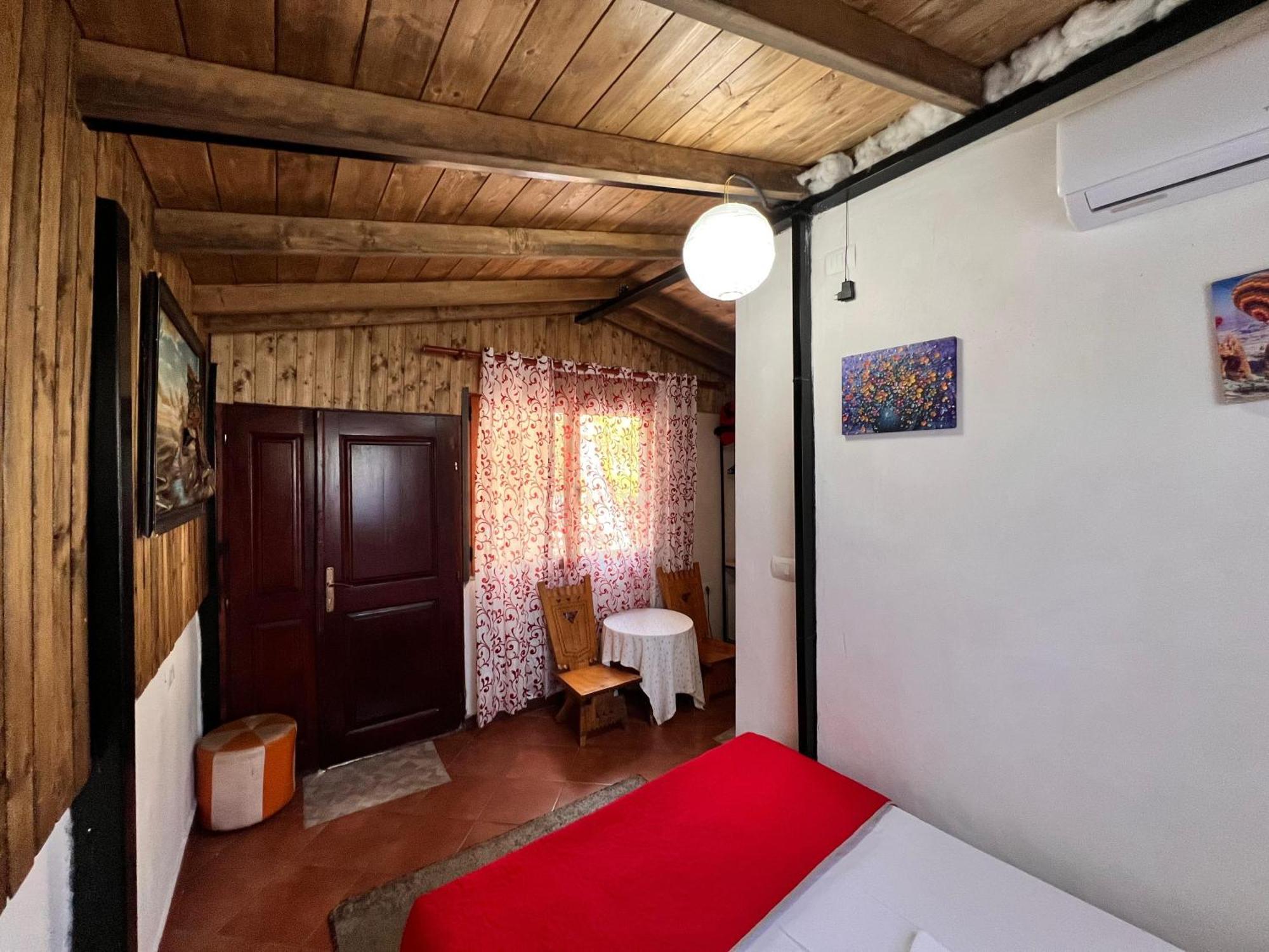 Rooms Nesti Inside Of Castle Круя Экстерьер фото